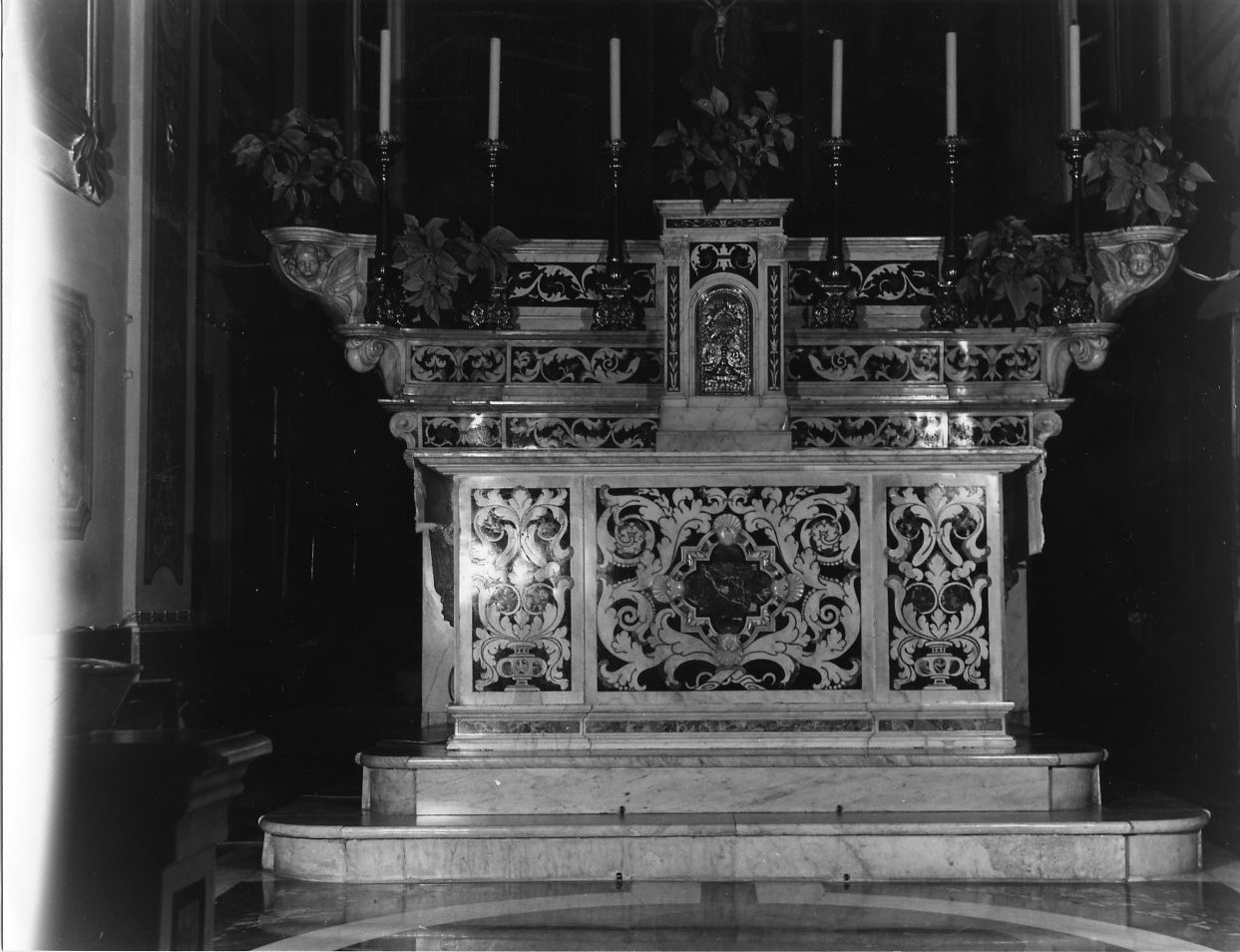 altare maggiore, insieme - manifattura ligure (sec. XVIII)
