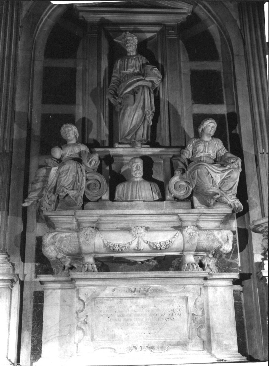 San Pietro/ ritratto di Nicola Doria/ figure allegoriche femminili (monumento funebre, opera isolata) di Carlone Taddeo (e aiuti) (sec. XVII)