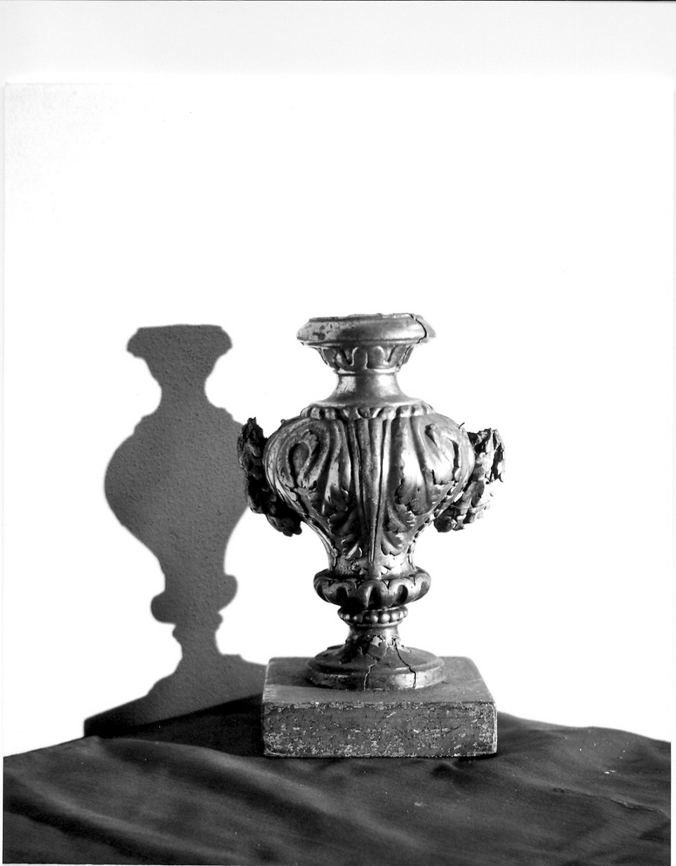 vaso d'altare, serie - bottega italiana (seconda metà sec. XIX)