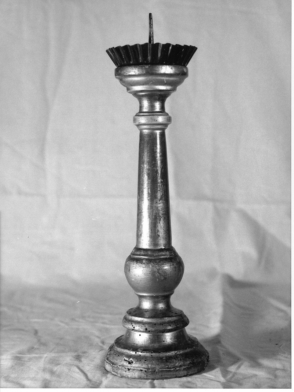 candeliere d'altare, serie - PRODUZIONE GENOVESE (fine/inizio secc. XIX/ XX)