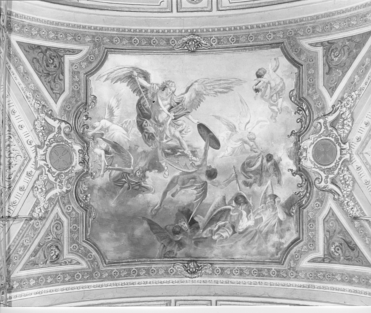 San Michele Arcangelo combatte Satana (decorazione pittorica, elemento d'insieme) di Gambini Rodolfo (inizio sec. XX)