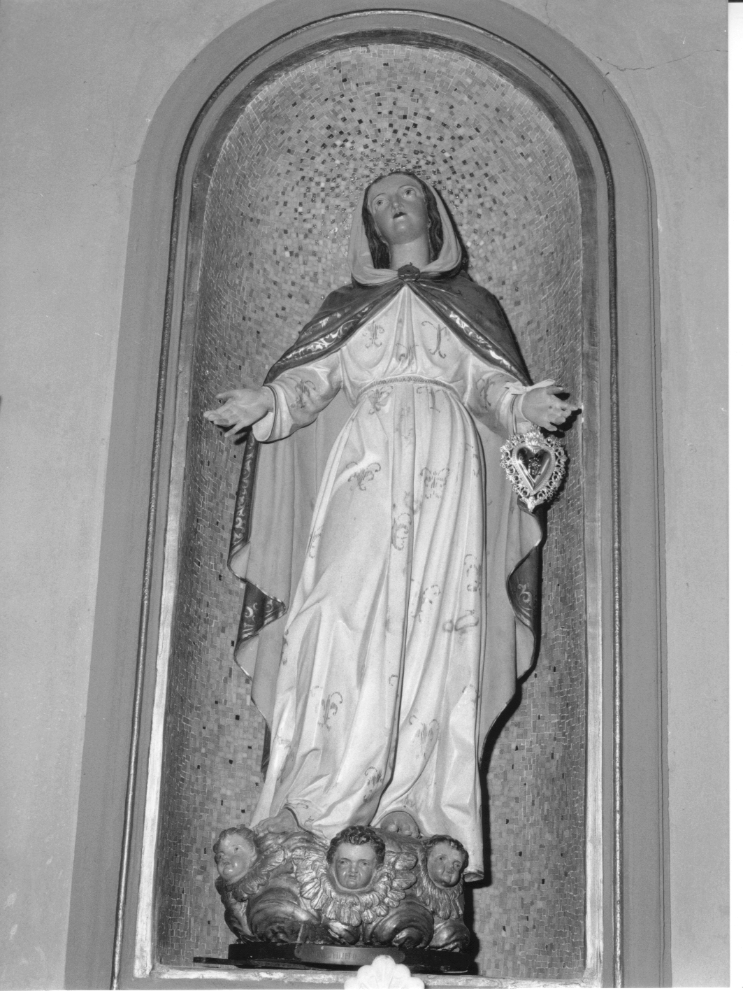Madonna Assunta con angeli (statua, opera isolata) - bottega Italia settentrionale (primo quarto sec. XX)