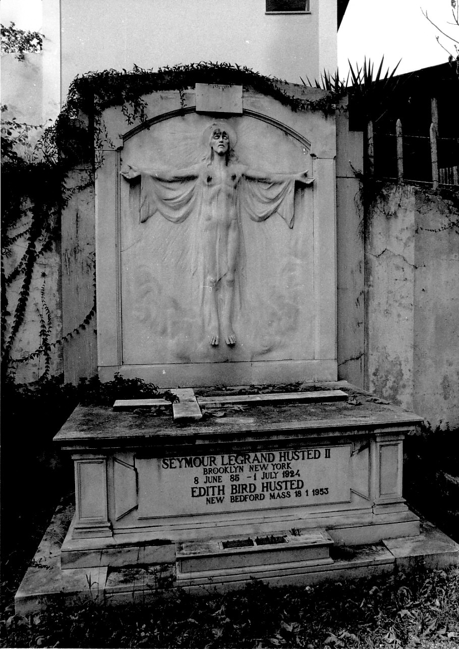 monumento funebre, opera isolata di Pasquali Vincenzo (sec. XX)