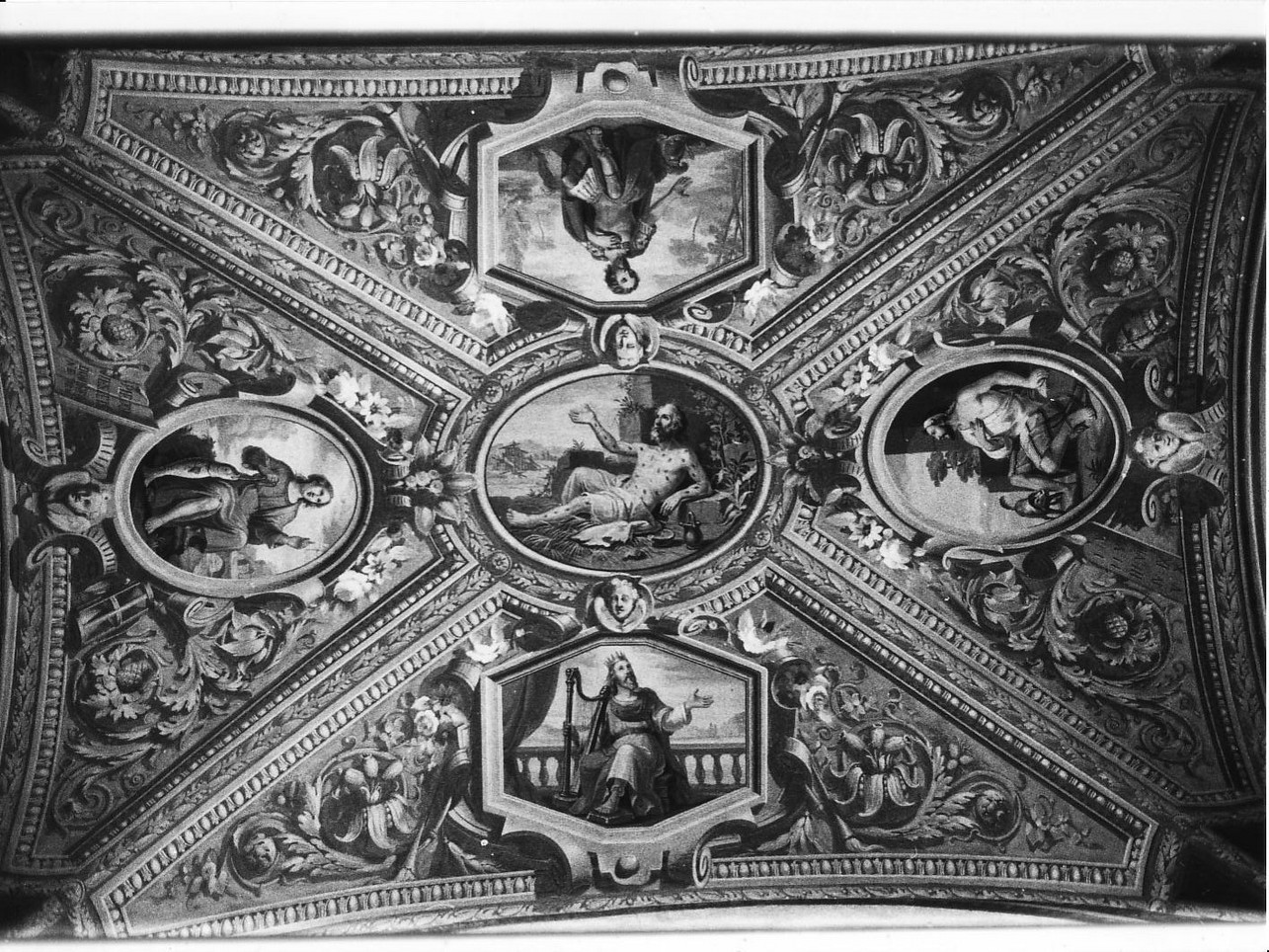eroi dell'Antico Testamento/ motivi decorativi a foglie d'acanto (dipinto, complesso decorativo) di Buscaglia Domenico (sec. XIX)