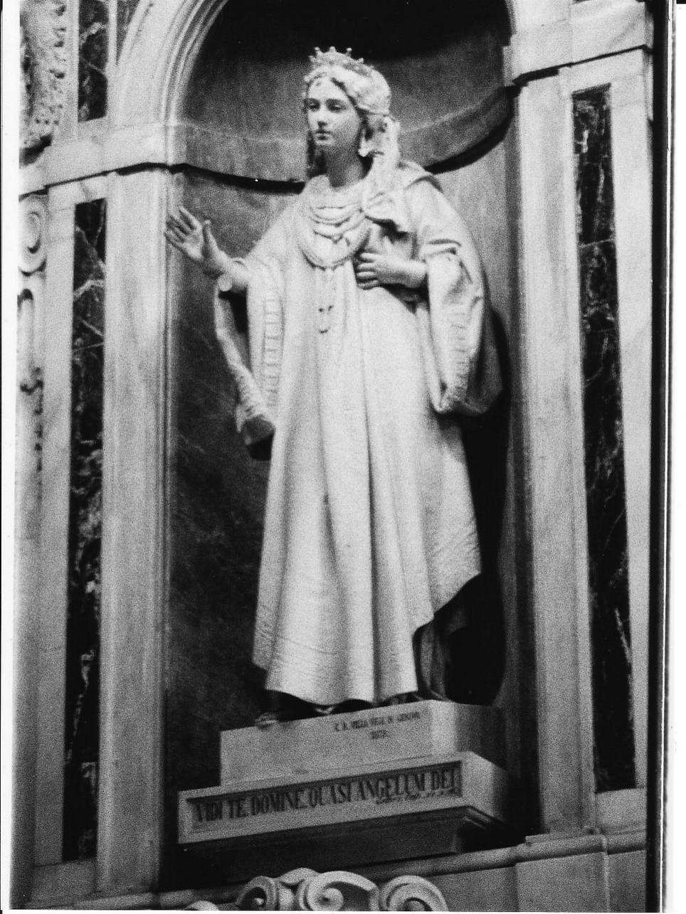 Ester (statua, opera isolata) di Villa Giovanni Battista (sec. XIX)