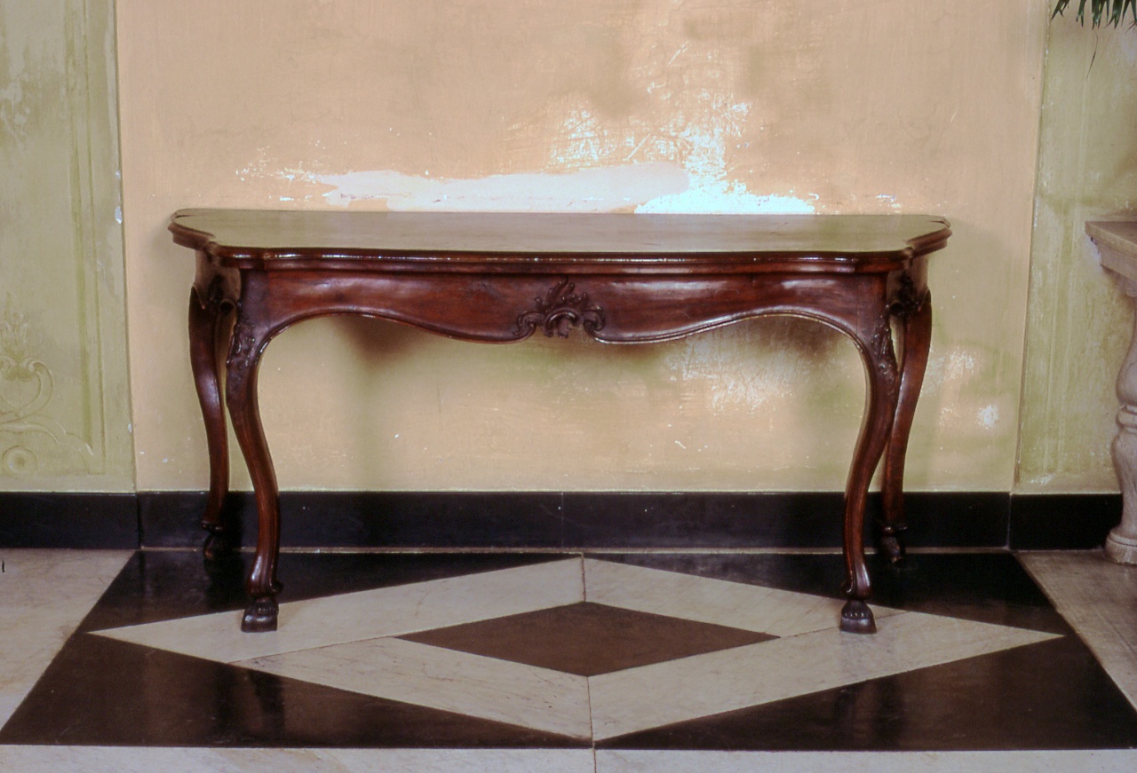 console, opera isolata - PRODUZIONE LIGURE (sec. XVIII)