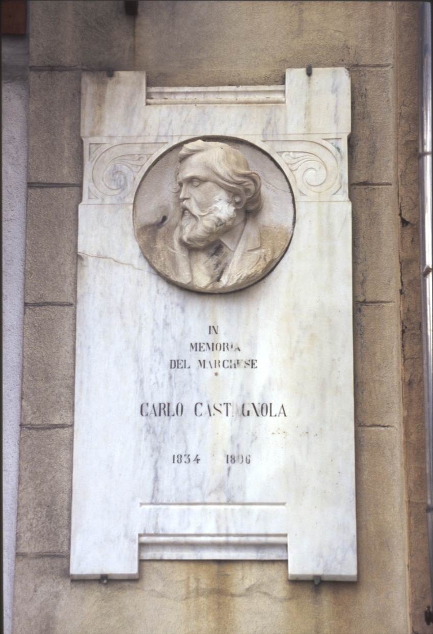 lapide commemorativa, opera isolata - bottega ligure (fine/inizio secc. XIX/ XX)
