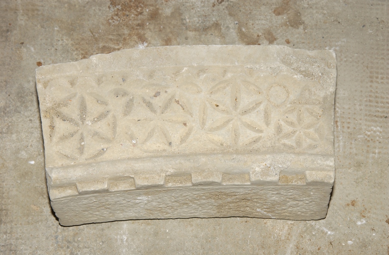 ghiera, frammento - bottega ligure (metà sec. XIV)