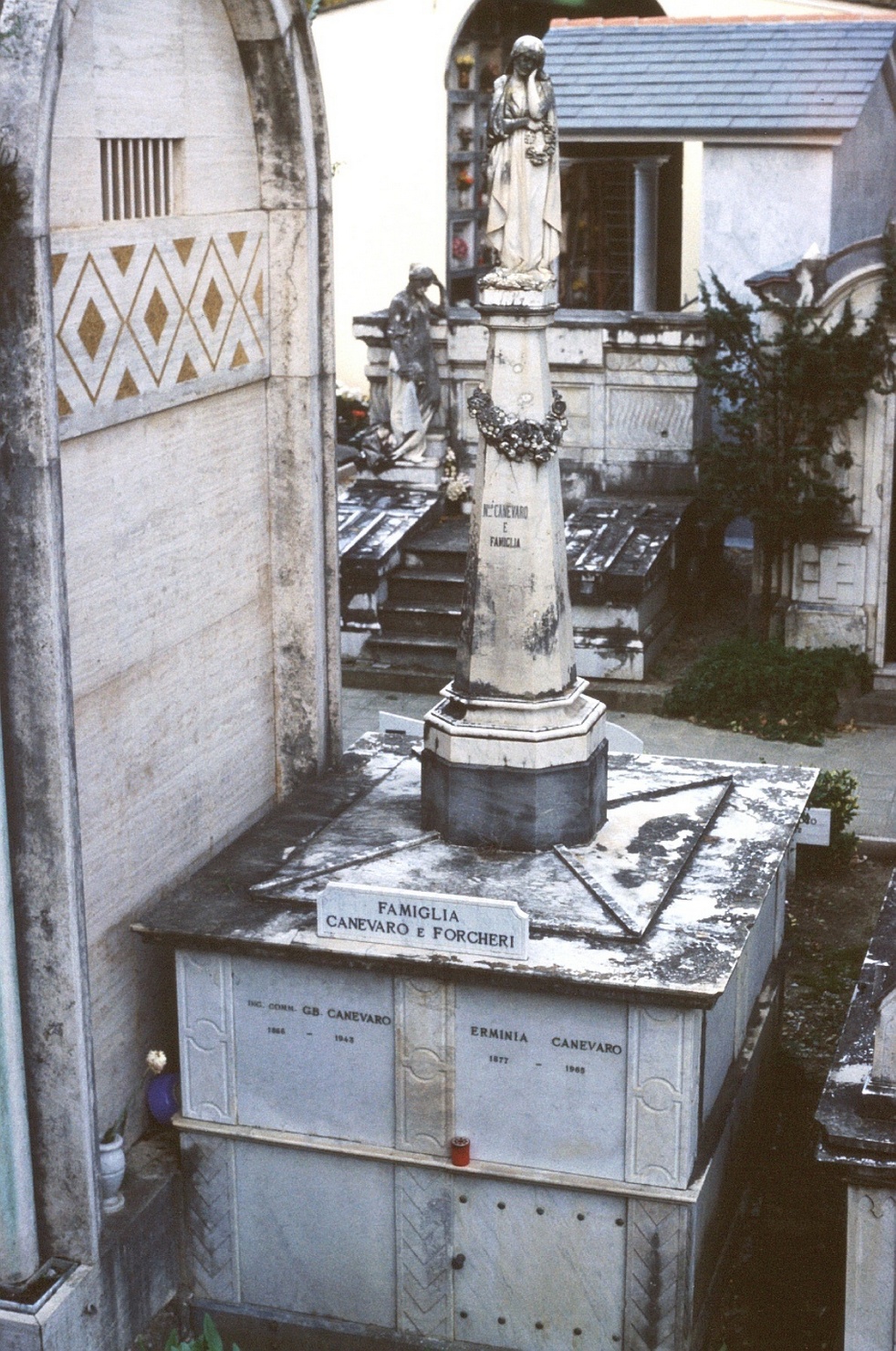 monumento funebre, opera isolata - ambito ligure (ultimo quarto sec. XIX)