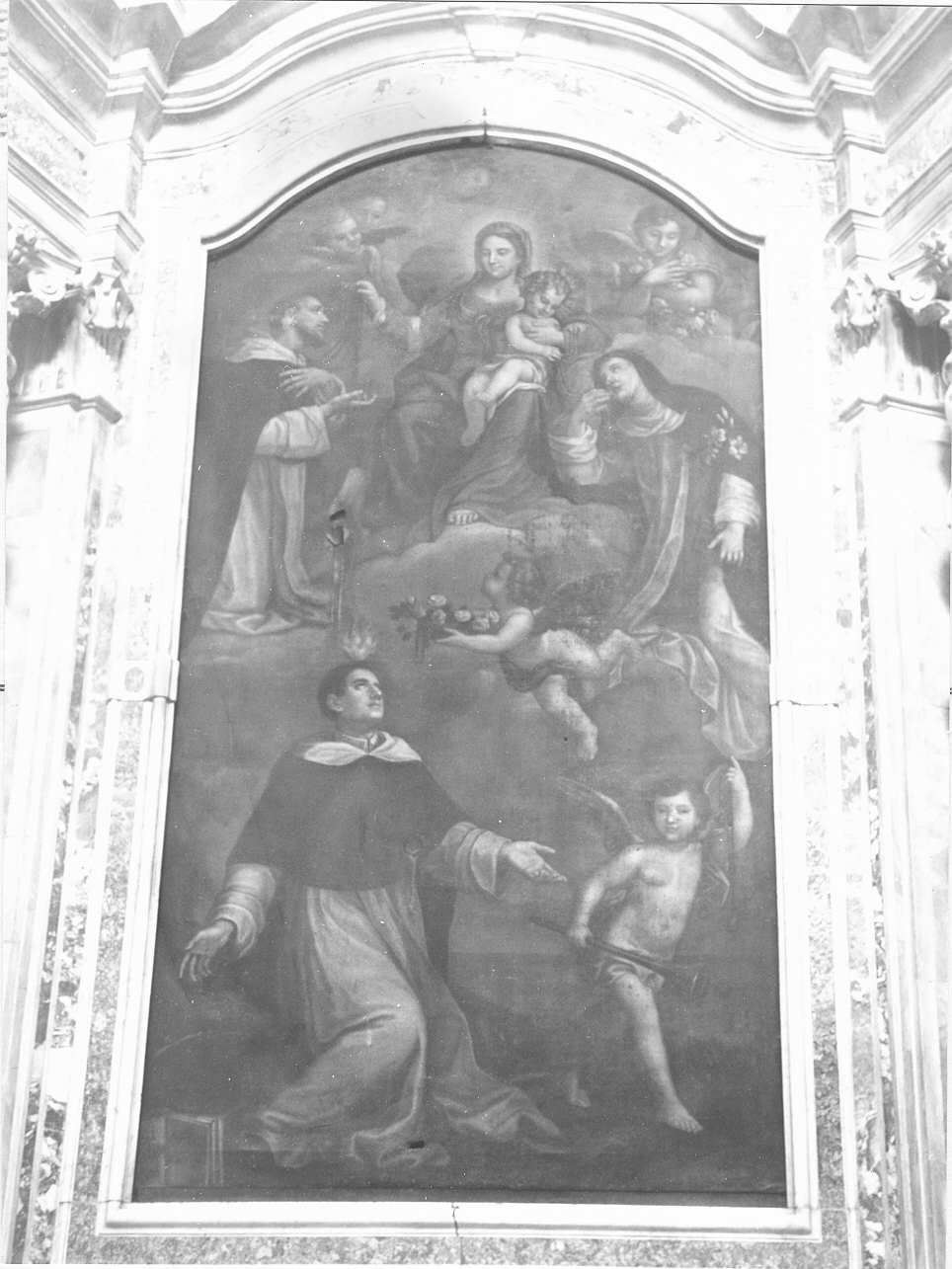 Madonna con Bambino in gloria tra Santi domenicani e angeli (dipinto, opera isolata) - ambito ligure (fine/inizio secc. XVII/ XVIII)