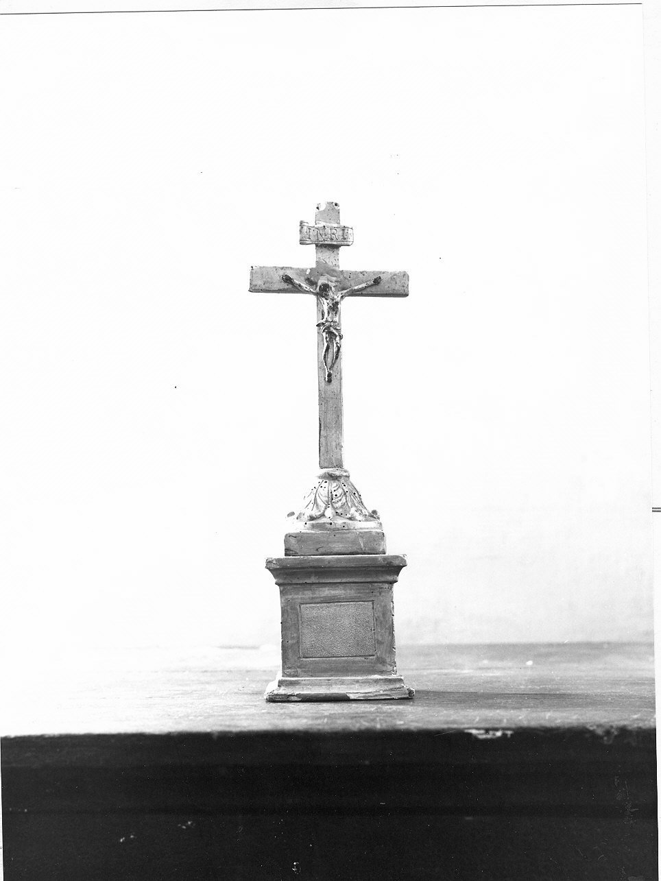 Cristo crocifisso (crocifisso, opera isolata) - bottega ligure (metà sec. XIX)