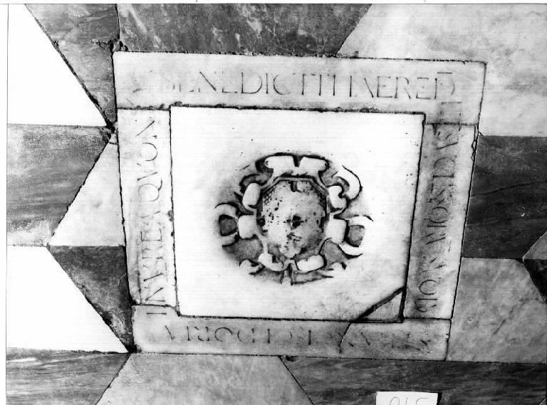 stemma (lapide tombale) - bottega genovese (sec. XVI)