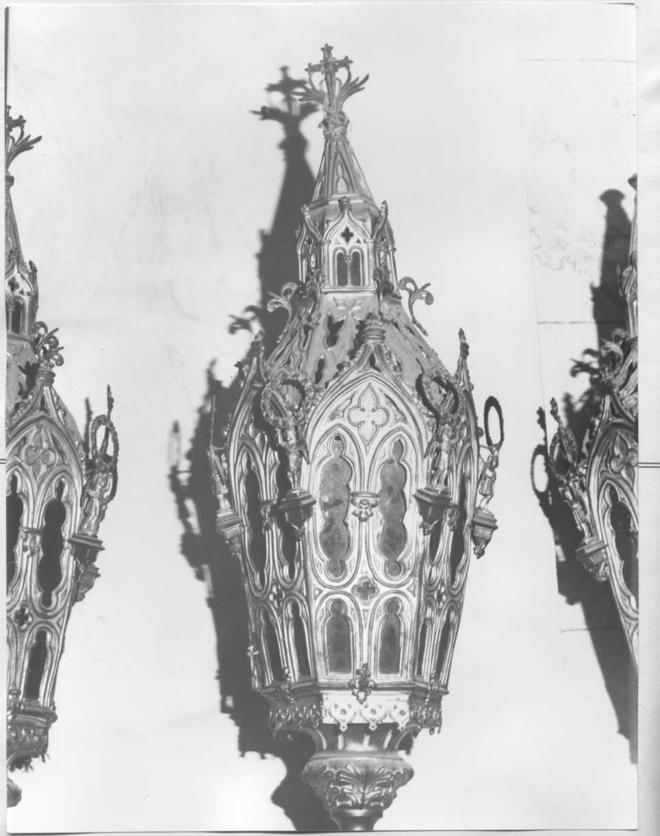 angeli con ghirlande di fiori (lanterna processionale, serie) - ambito italiano (terzo quarto sec. XIX)