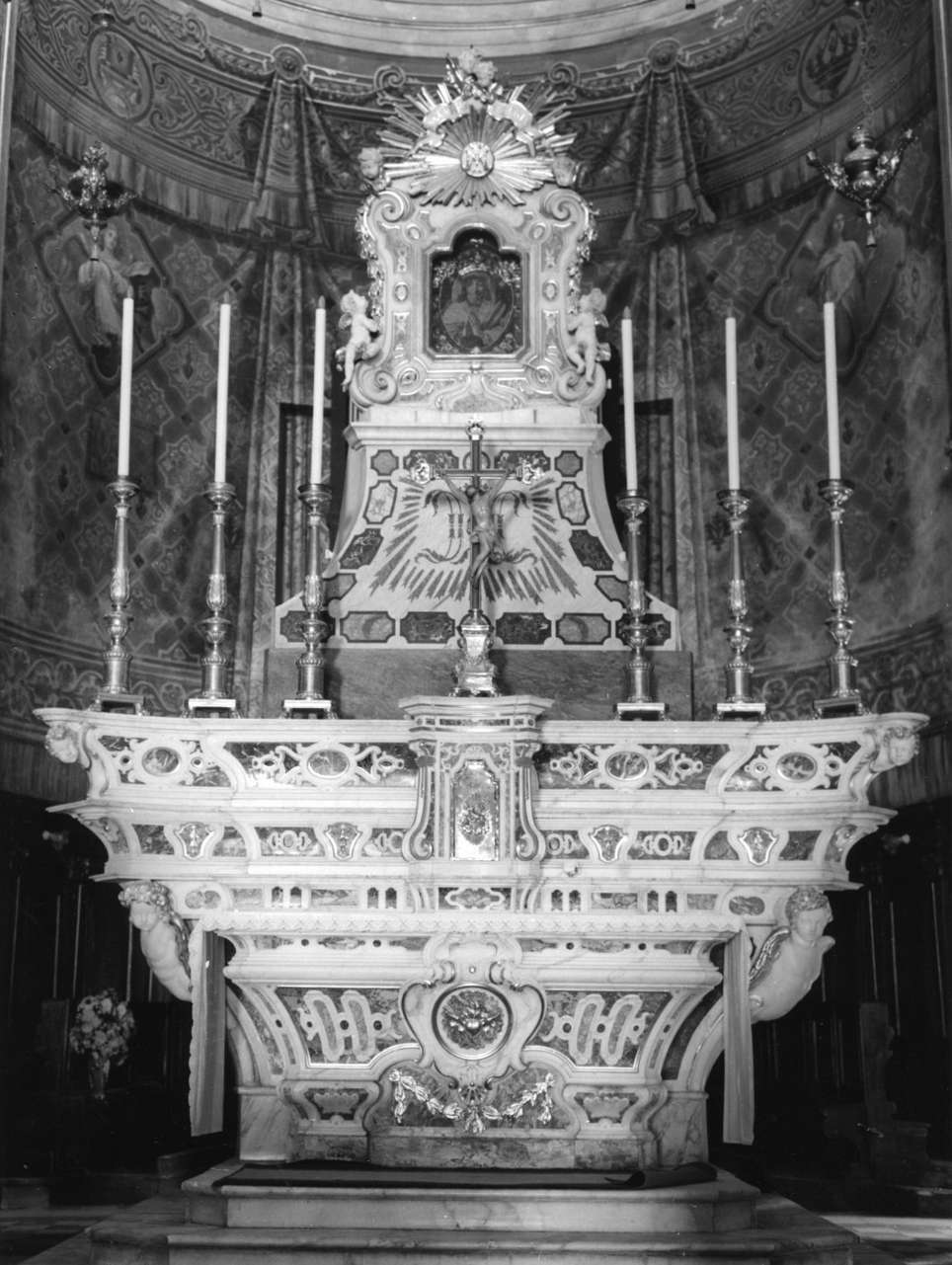 altare maggiore, opera isolata di Borghero Antonio (metà sec. XVIII)