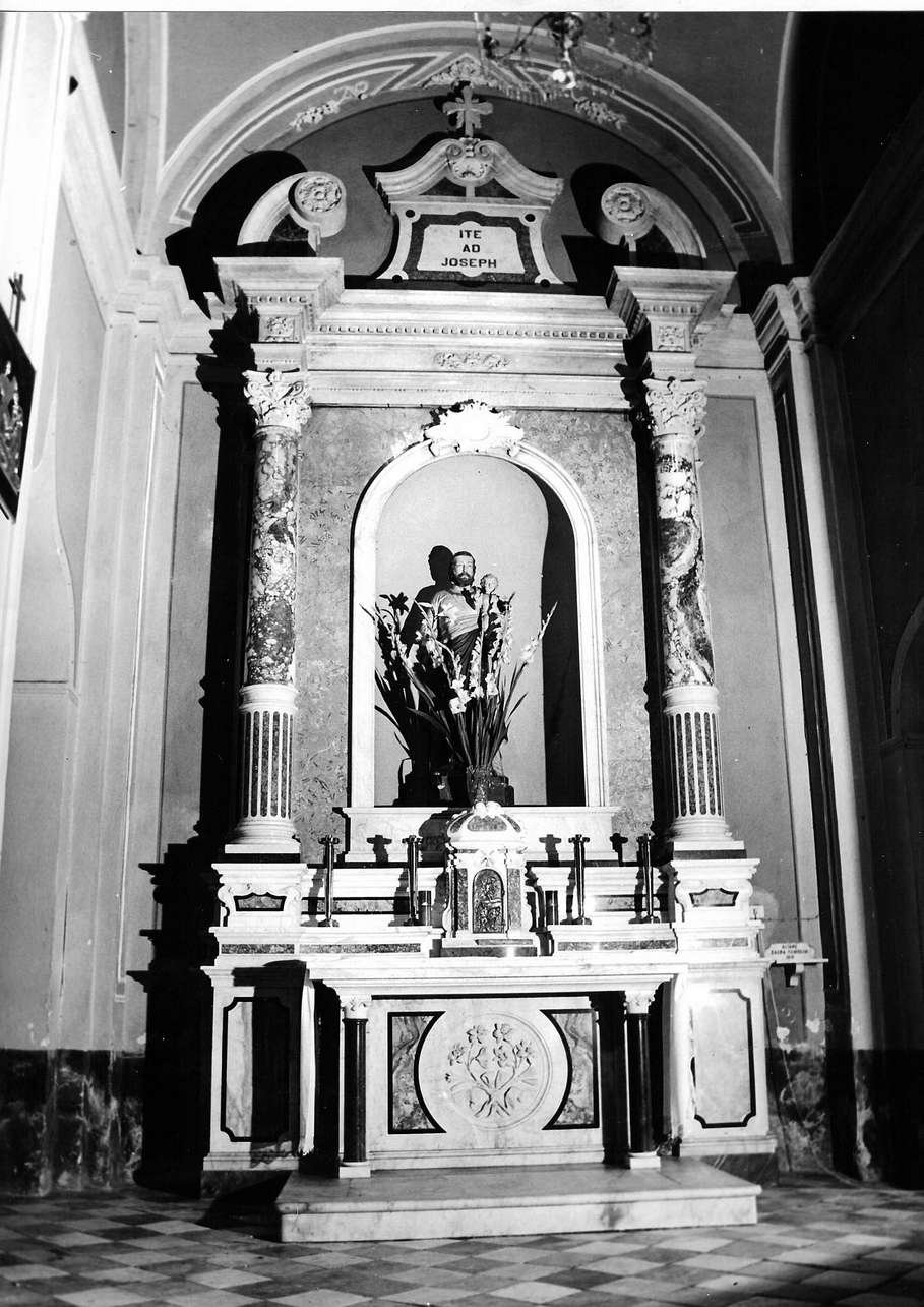 altare - a edicola, insieme - bottega italiana (primo quarto sec. XX)
