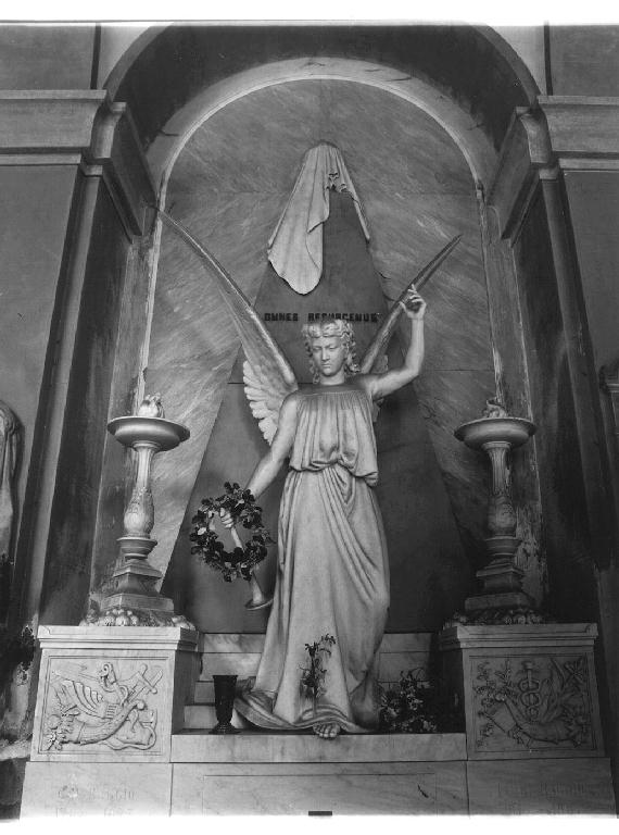 angelo annunciante (monumento funebre, opera isolata) di De Barbieri Antonio (sec. XIX)