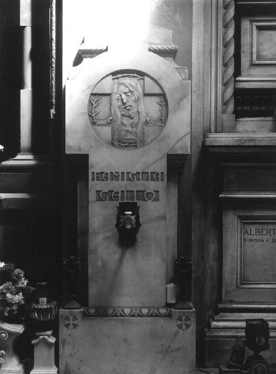 Cristo coronato di spine (monumento funebre, opera isolata) - ambito ligure (sec. XX)