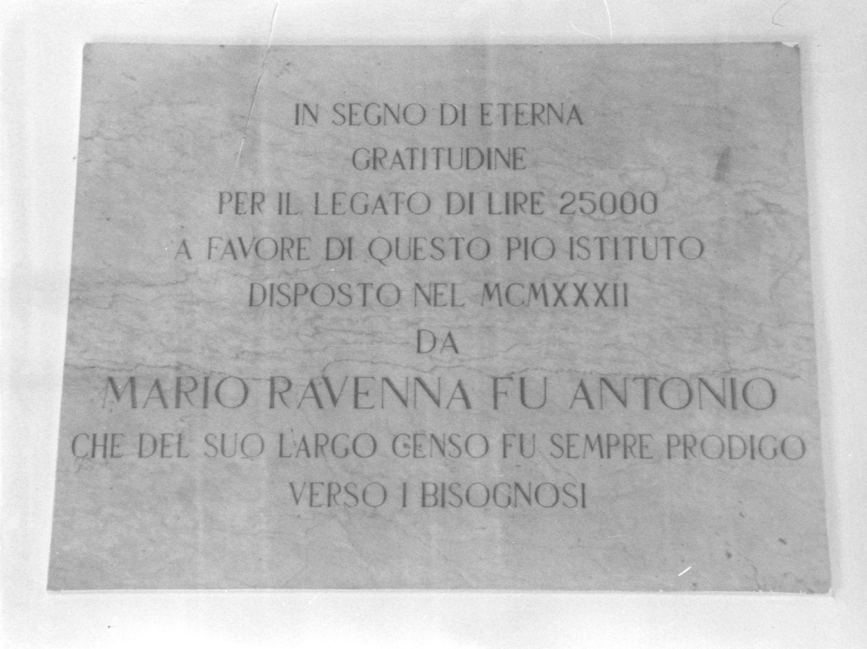 lapide commemorativa, opera isolata di Ditta B. Copello e A. Leoncini (sec. XX)