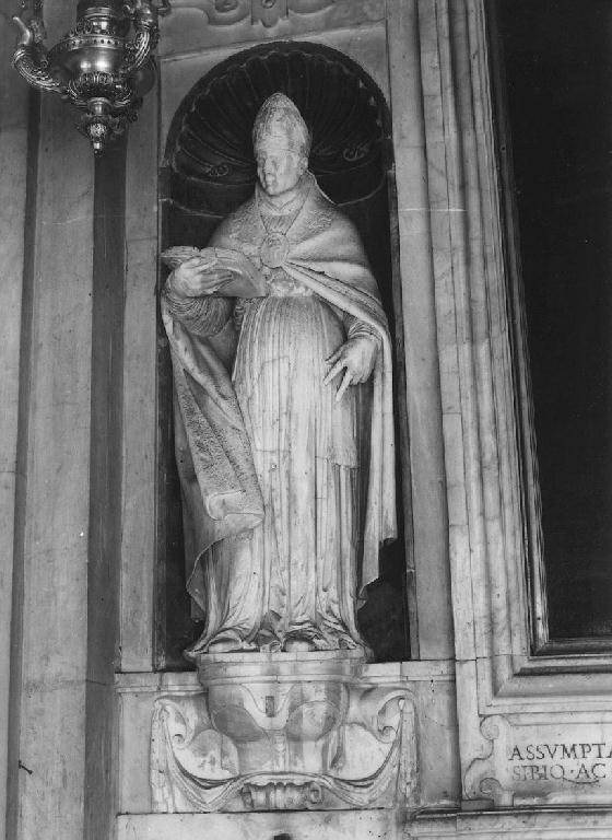 Sant'Ambrogio (?) (statua, elemento d'insieme) di Carlone Taddeo (e aiuti) (ultimo quarto sec. XVI)