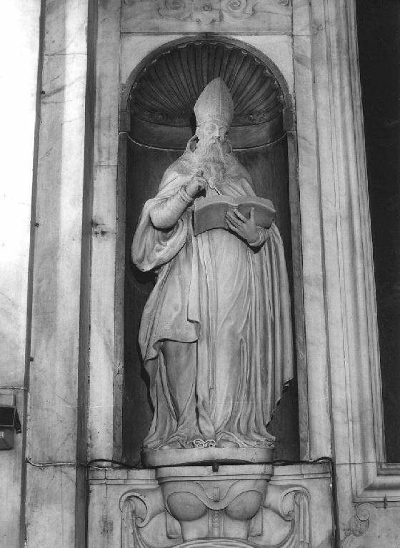 San Gregorio (statua, elemento d'insieme) di Carlone Taddeo (e aiuti) (fine sec. XVI)