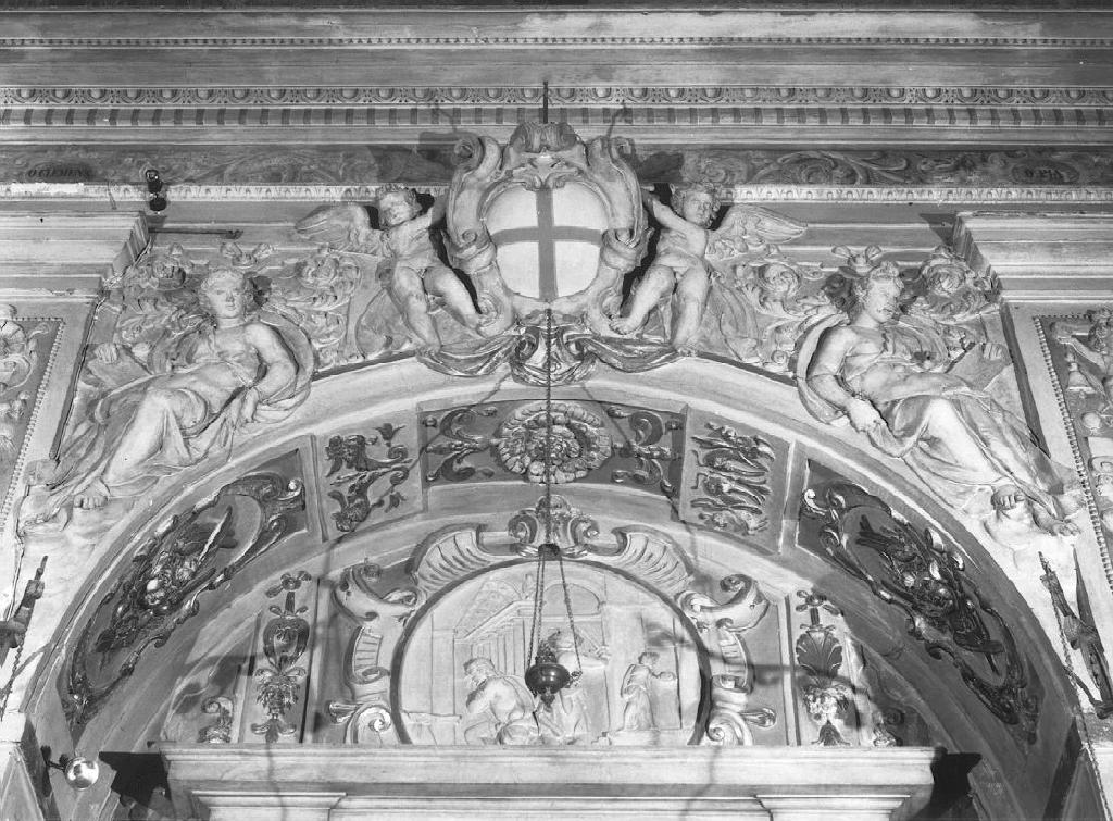 angeli reggistemma (rilievo) di Sparzo Marcello (attribuito) (inizio sec. XVII)