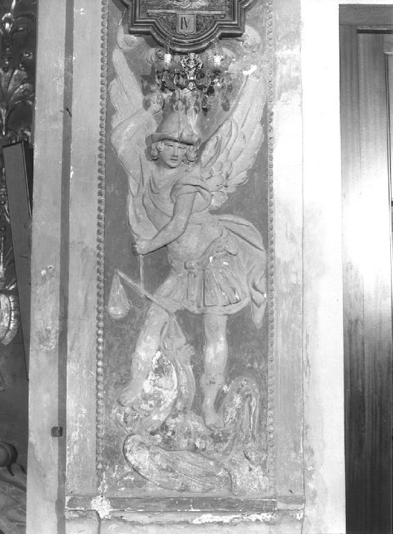San Michele Arcangelo (rilievo) di Sparzo Marcello (attribuito) (inizio sec. XVII)