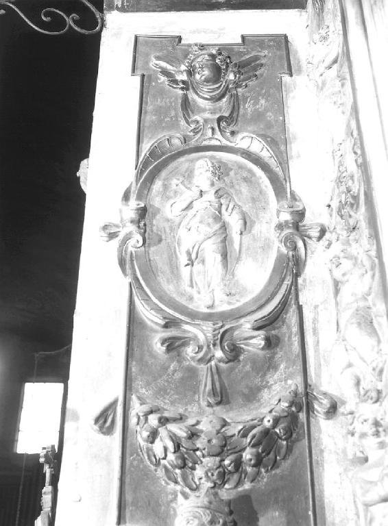 Santa (rilievo) di Sparzo Marcello (attribuito) (inizio sec. XVII)