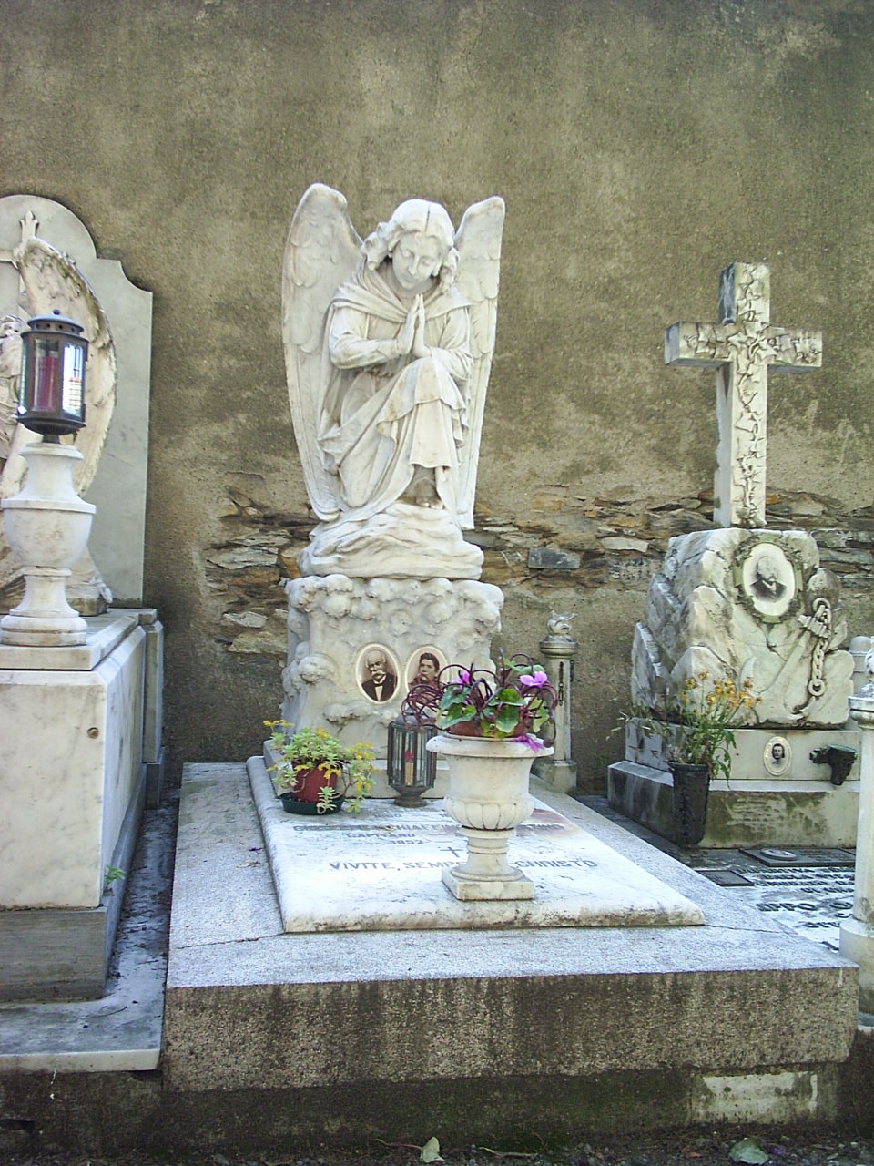 angelo orante (monumento funebre, opera isolata) - ambito ligure (sec. XX)