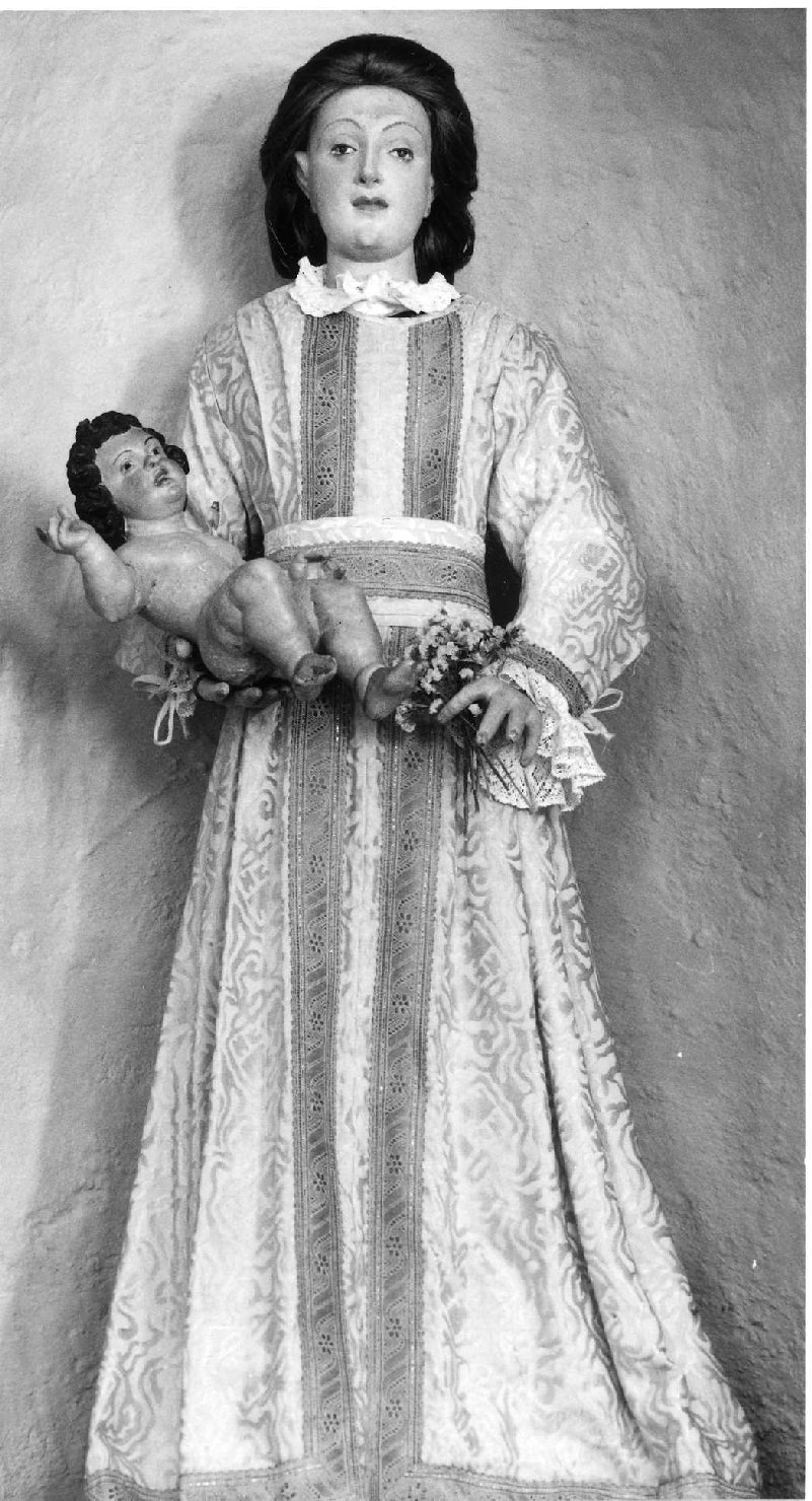 Madonna col Bambino (statua) - ambito italiano (sec. XVI, sec. XVII)