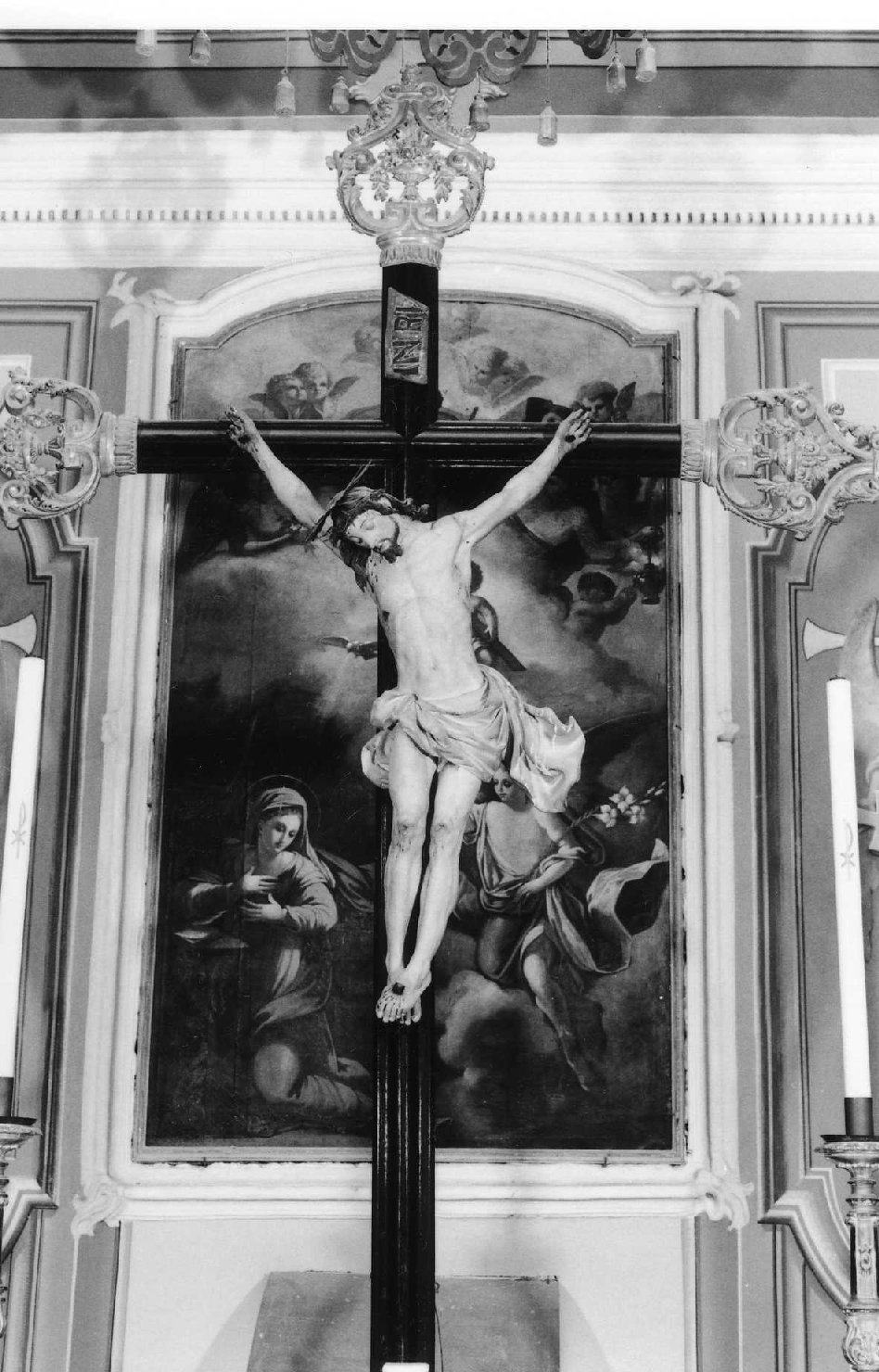 Cristo crocifisso (croce processionale) di Maragliano Anton Maria (bottega) (primo quarto sec. XVIII)
