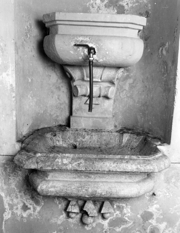 lavabo da sacrestia - ambito napoletano (sec. XVIII)