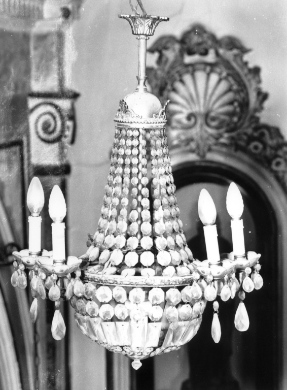 lampadario - a bracci, serie - ambito laziale (secc. XVIII/ XIX)