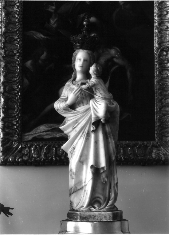 madonna con bambino (statua) - ambito Italia centrale (sec. XVI)