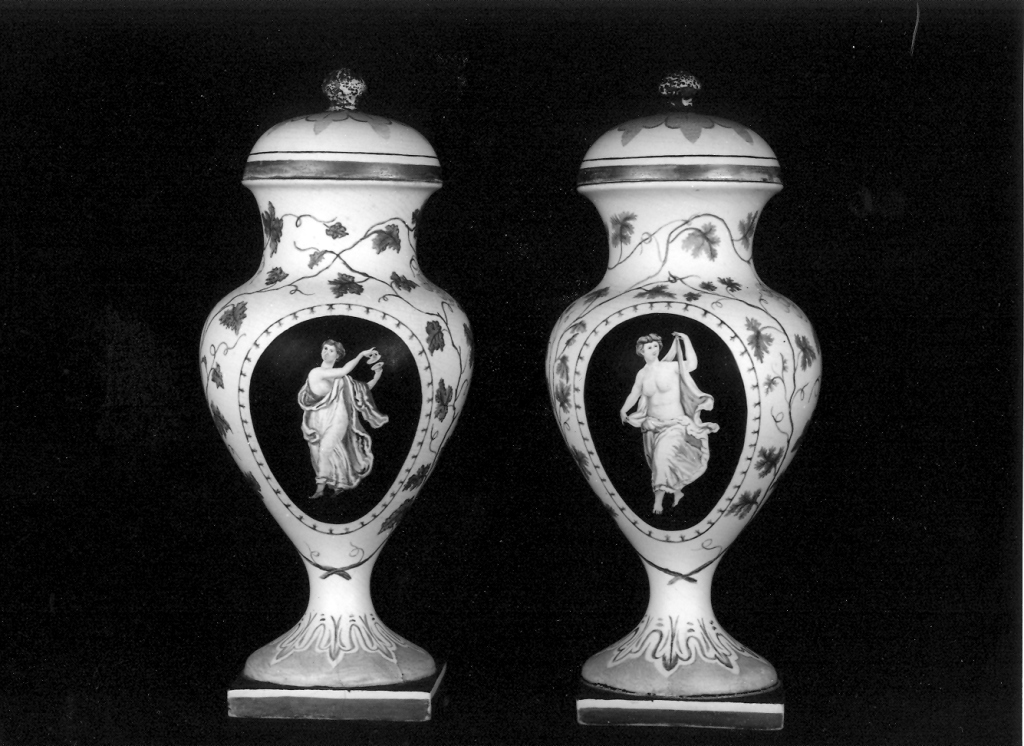 vaso, coppia - manifattura napoletana (metà sec. XIX)
