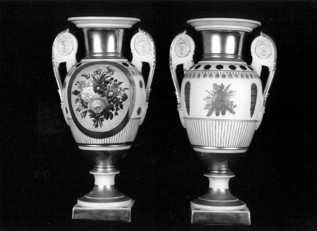 vaso, coppia - manifattura italiana (metà sec. XIX)
