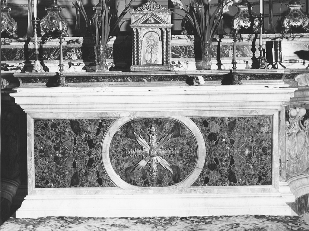 altare - a blocco - ambito laziale (seconda metà sec. XVIII)