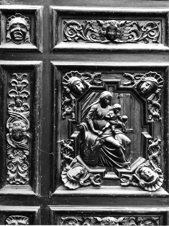 Madonna con Bambino (formella) - ambito romano (inizio sec. XVII)