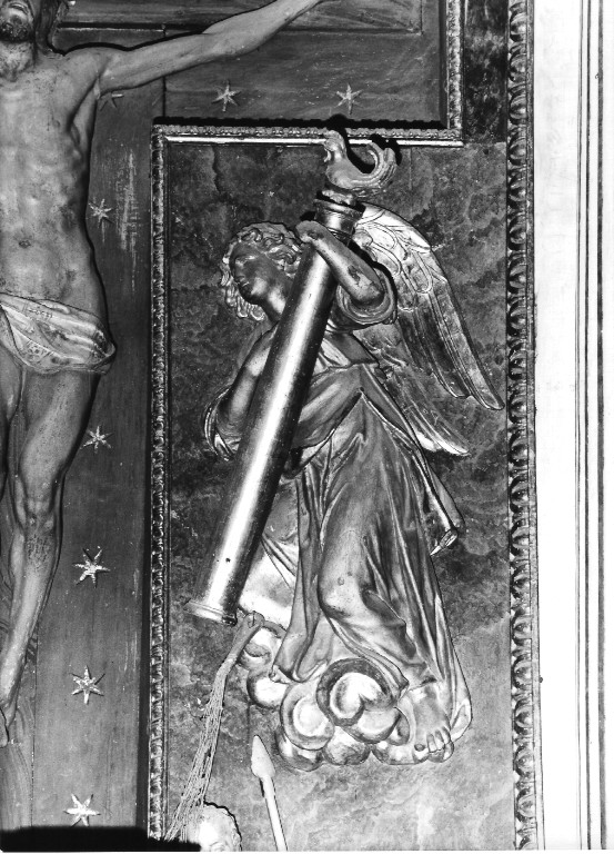Cristo crocifisso e strumenti della Passione (scultura) - ambito viterbese (prima metà sec. XVII)