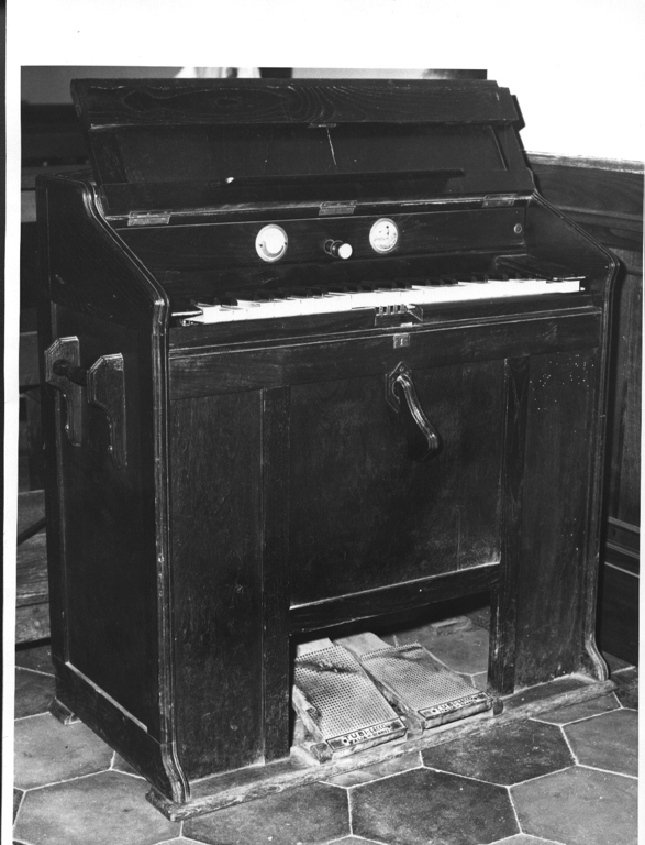 harmonium di Tubi Graziano ditta (bottega) (fine/inizio secc. XIX/ XX)