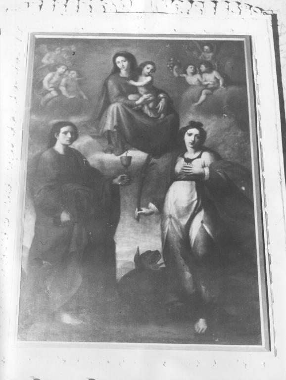 apparizione della Madonna con Bambino a San Giovanni Evangelista e a Santa Vittoria (pala d'altare) di Manenti Vincenzo (sec. XVII)