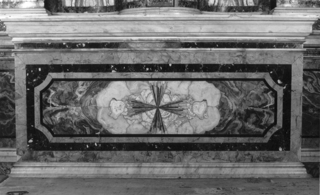 paliotto - a pannello piano - ambito romano (prima metà sec. XVIII)