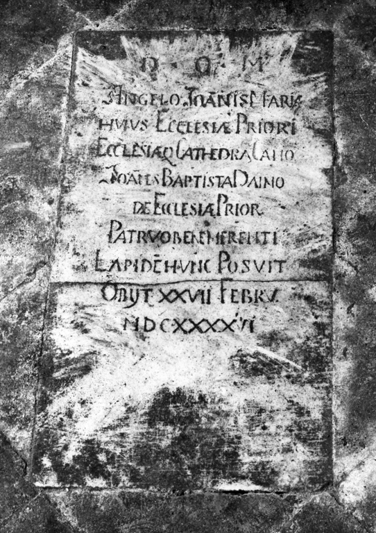 lapide tombale - ambito campano (sec. XVII)