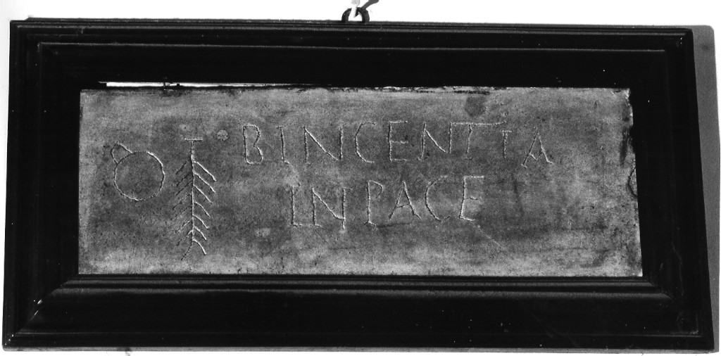 lapide tombale - ambito romano (fine/inizio secc. III/ IV)