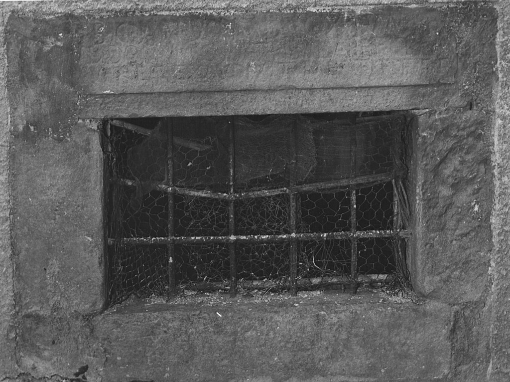 architrave di finestra - ambito laziale (sec. XVIII)