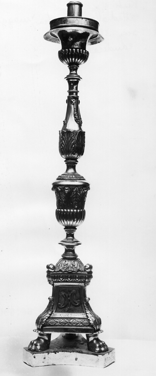 candelabro, coppia - ambito romano (prima metà sec. XIX)