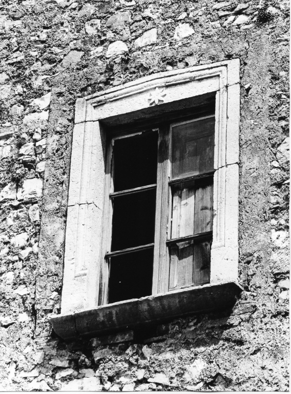 finestra - ambito laziale (sec. XVII)