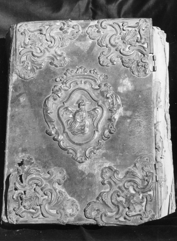 coperta di libro liturgico - ambito Italia centro-meridionale (sec. XVIII)