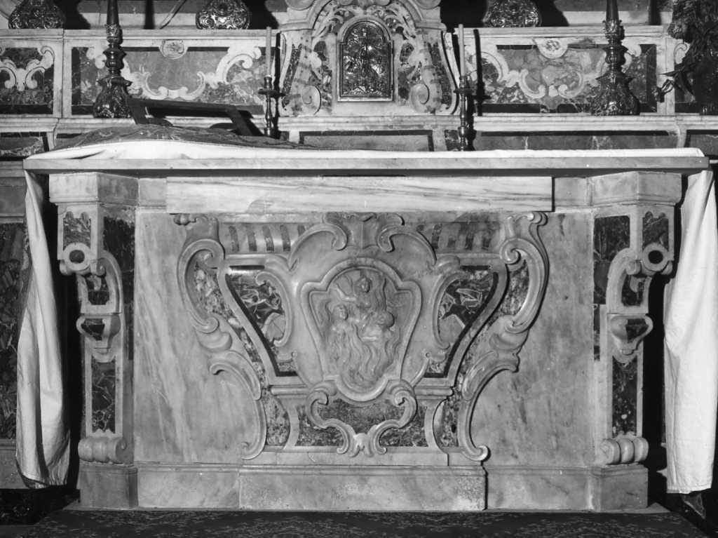 altare - a mensa - manifattura Italia centro-meridionale (sec. XVIII)