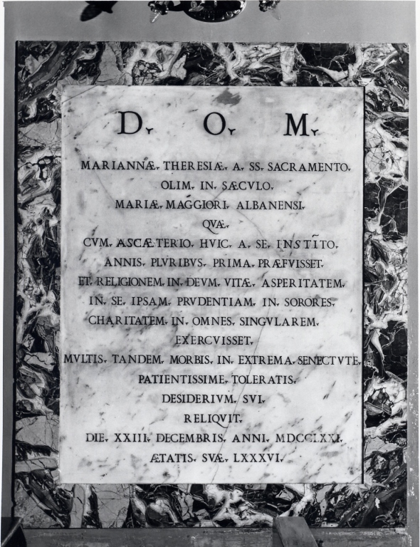 lapide commemorativa - bottega Italia centrale (terzo quarto sec. XVIII)