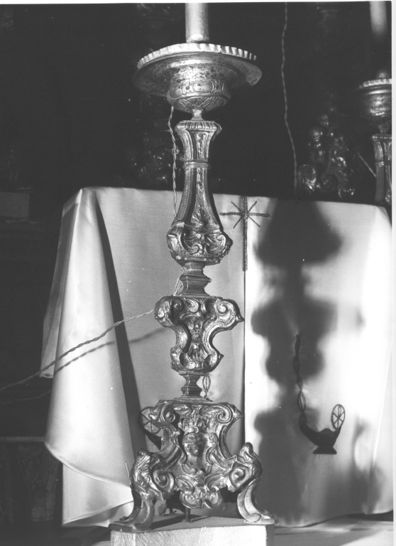 candeliere d'altare, insieme - ambito romano (sec. XVIII)
